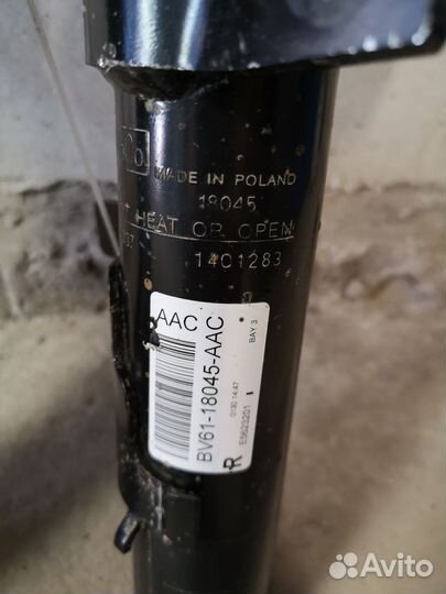 Стойки передние на Ford focus 3