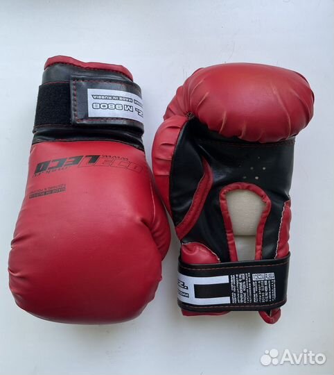Боксерские перчатки leco 10 oz