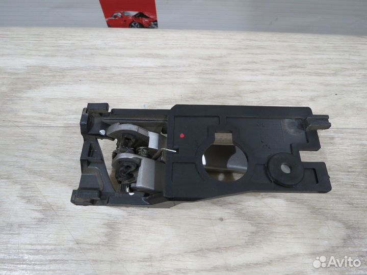 Ручка двери внутренняя Hyundai Solaris