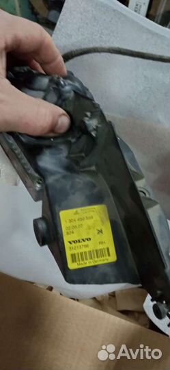 Блок розжига ксенон Volvo s40 /c30/v50 правый