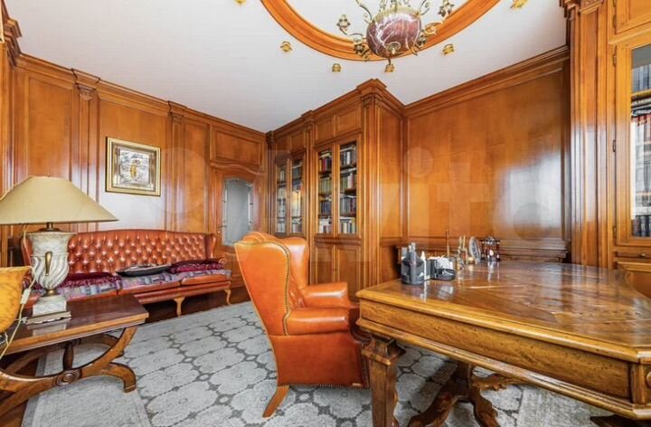 4-к. квартира, 177,8 м², 7/20 эт.