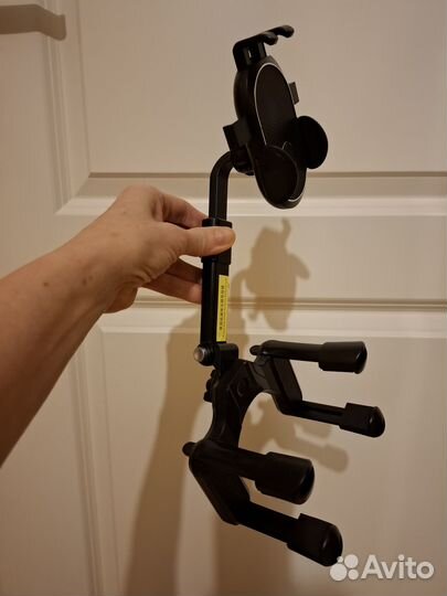 Держатель для телефона в машину