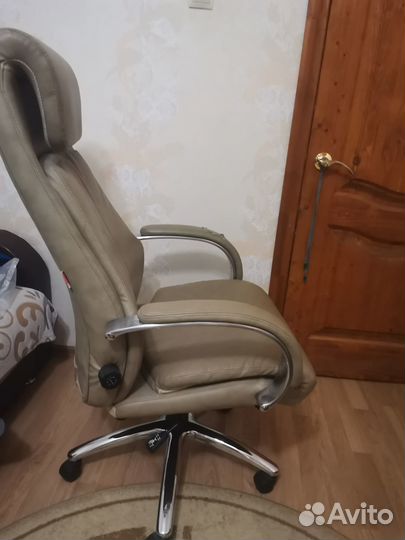 Кресло для руководителя кожаное