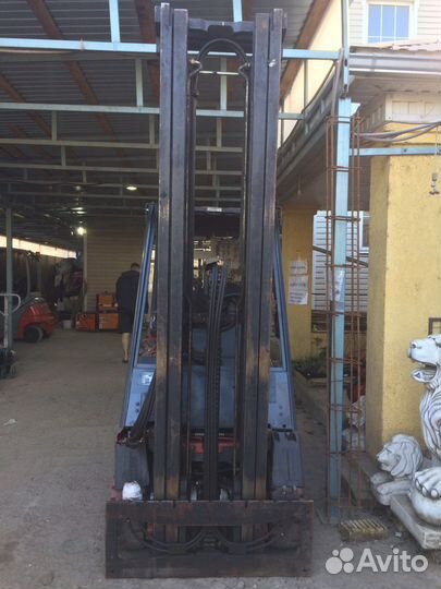 Электропогрузчик linde г/п 2т. Высота 6м