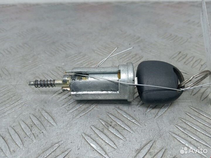 Замок зажигания для Opel Corsa C 13168306