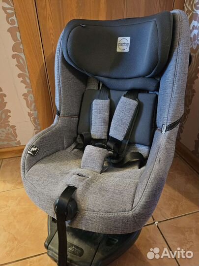 Автокресло Peg Perego Viaggioff105 i-size с isofix