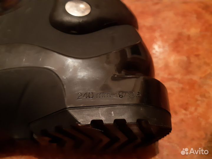 Детские лыжные ботинки Salomon