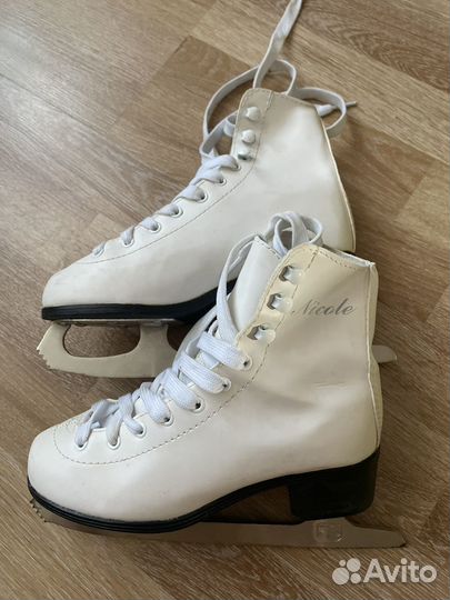 Коньки фигурные