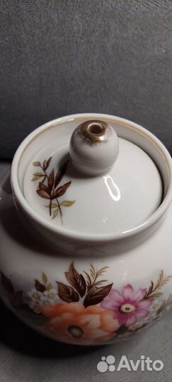 Чайник, молочник, сахарница Дулево