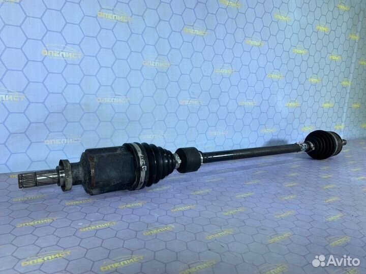 Полуось привода передний правый Chevrolet Cruze
