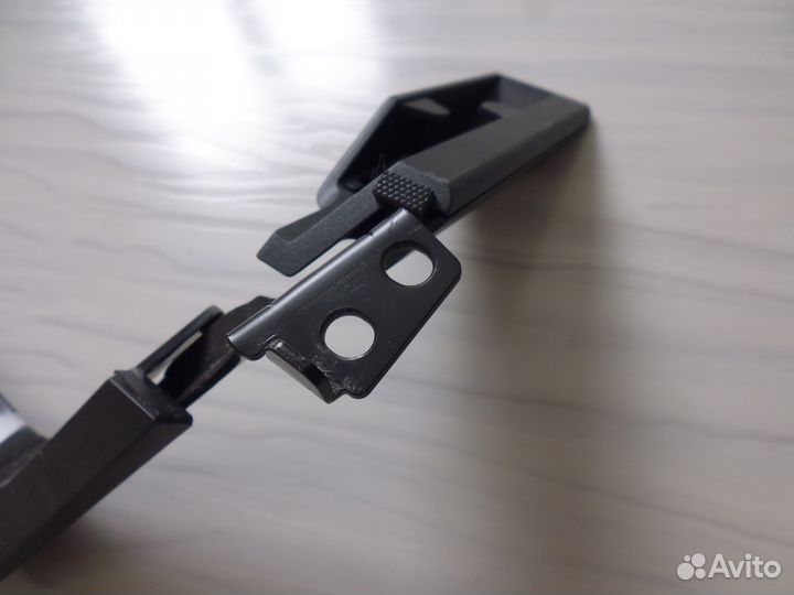 Подставка от Sony KDL-40WD653