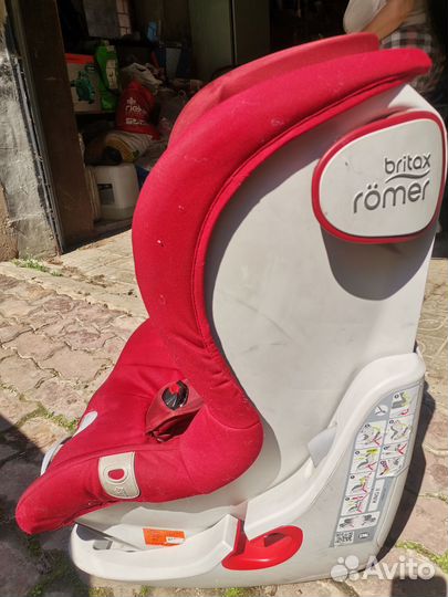 Детское автомобильное кресло