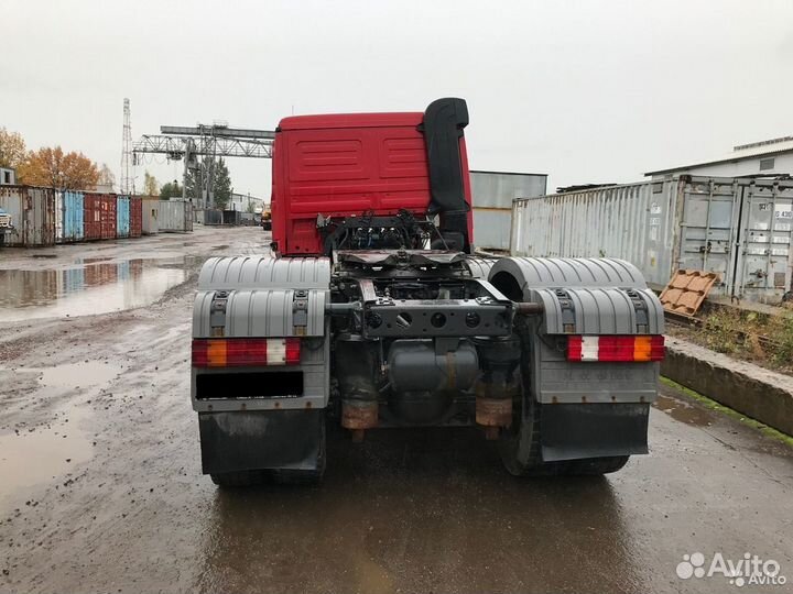 Продаем Мерседес Актрос мп3 по запчастям