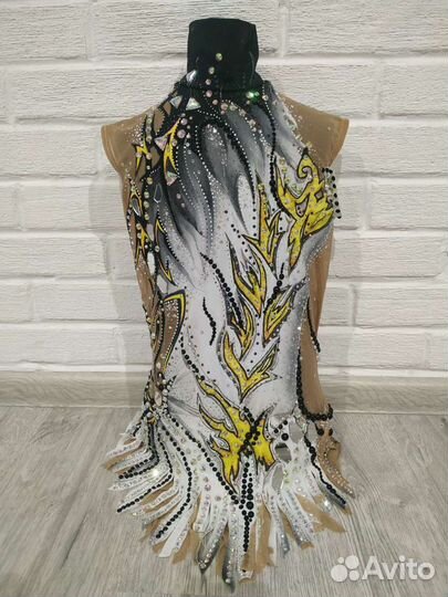 Купальник для художественной гимнастики