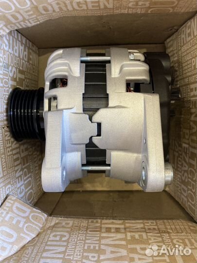 Генератор 90А Рено Ларгус Дастер Меган Клио