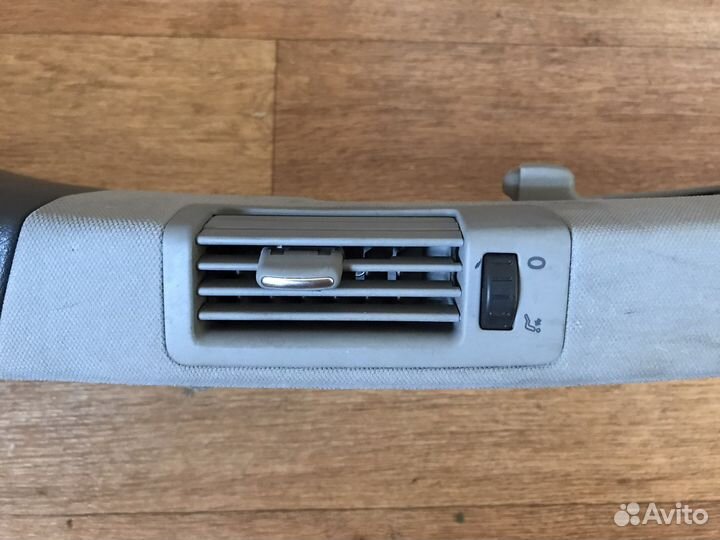 Обшивка средней стойки