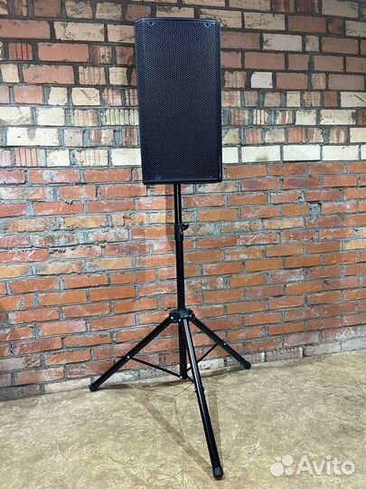 Стойки для колонок (акустических систем)