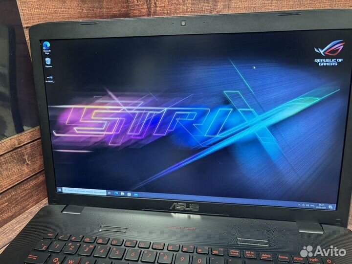 Мощный ROG strix 17.3/GTX 4Gb/Core i7/ GTX 4Gb/ 1T