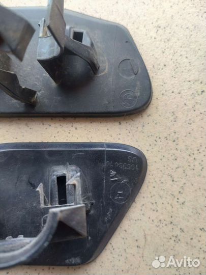 Крышка форсунки омывателя правая бмв Х3