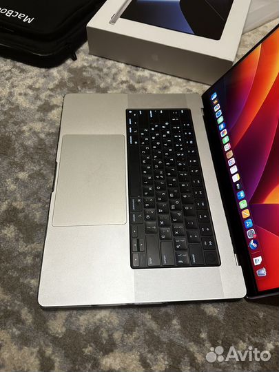 Macbook pro 16 m2 512gb