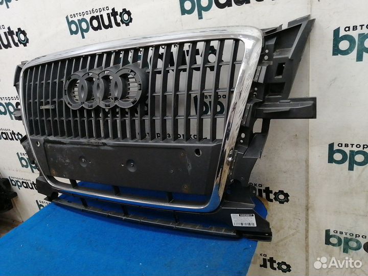 Решётка радиатора П, 8R0 853 651 Audi Q5 I