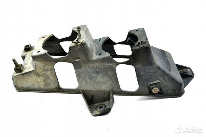 Корпус противотуманной фары, левый renault trucks