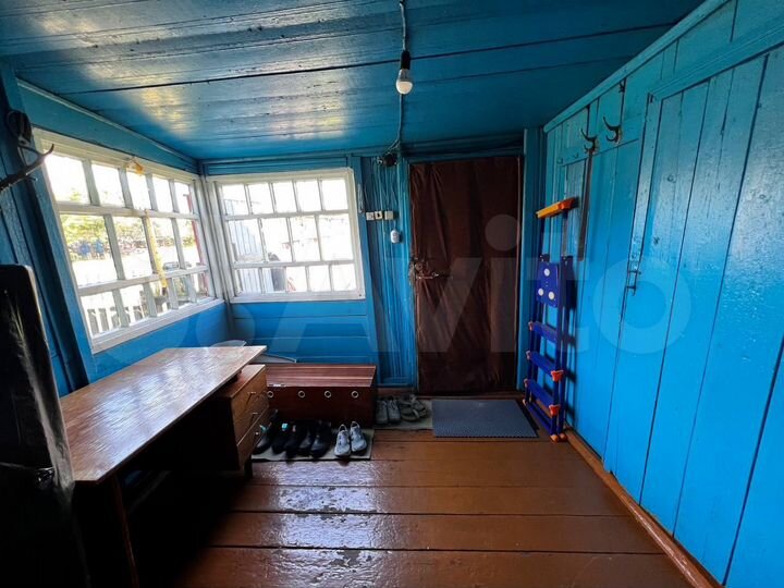 Дом 30 м² на участке 10 сот.