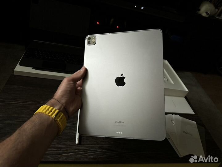 iPad Pro 12.9 M2 128 Sim (2023, 98%)