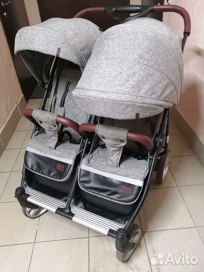 Коляска для двойни carrello connect