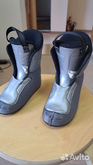 Горнолыжные ботинки детские