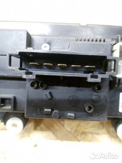Блок управления печкой Skoda Octavia A5 BUD 2011