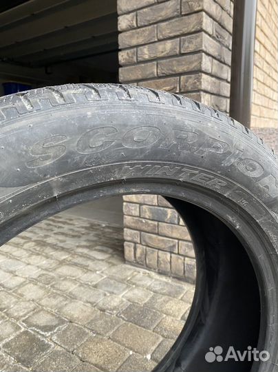Pirelli Scorpion 20 R20