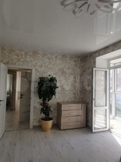 2-к. квартира, 60 м², 3/9 эт.