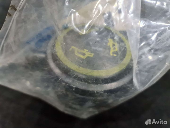 Крышка маслозаливной горловины Ford Transit