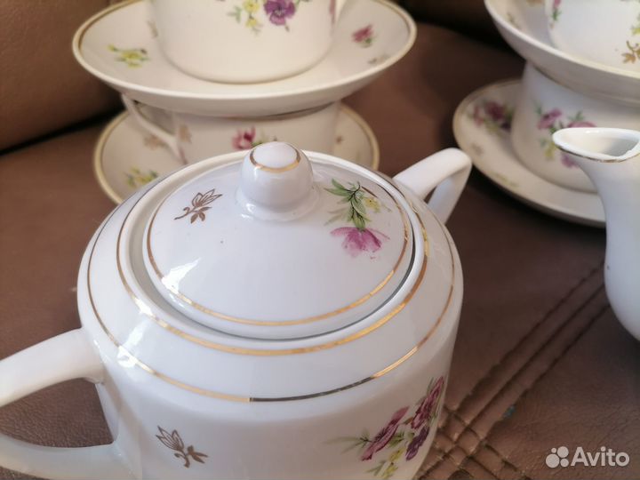 Сервиз дулево гвоздики (1958 г) не полный