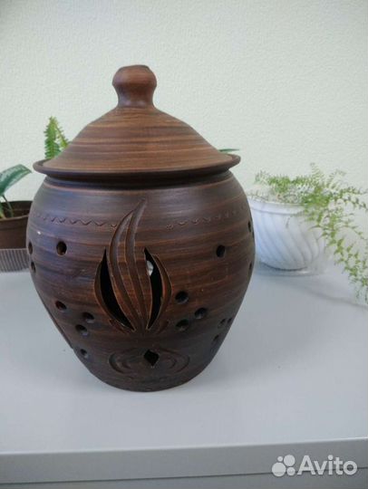 Горшок для чеснока, лука