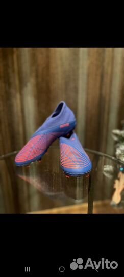 Футбольные бутсы