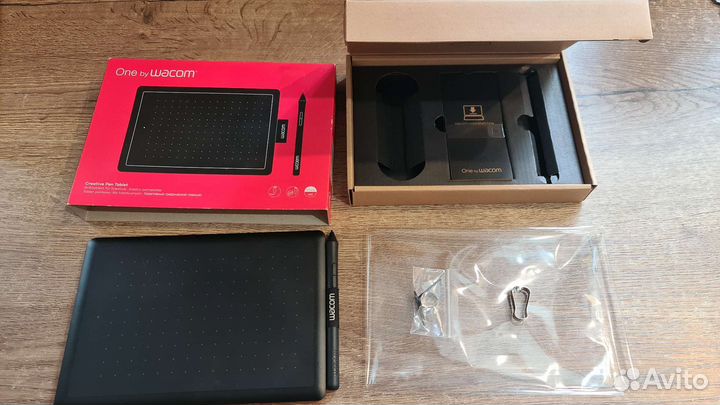Графический планшет One by Wacom Medium CTL-472-N