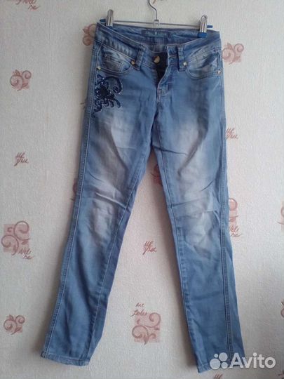 Джинсы для девочки