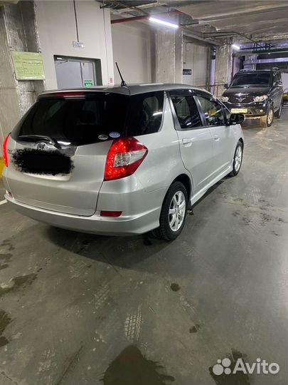 Honda Fit Shuttle 1.5 CVT, 2011, 212 000 км