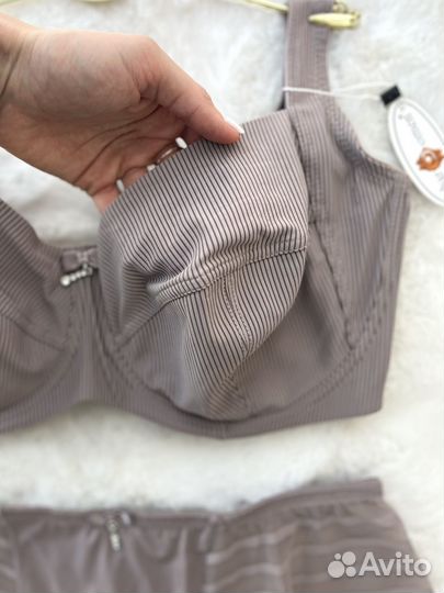 Комплект белья 85G Charm woman новый