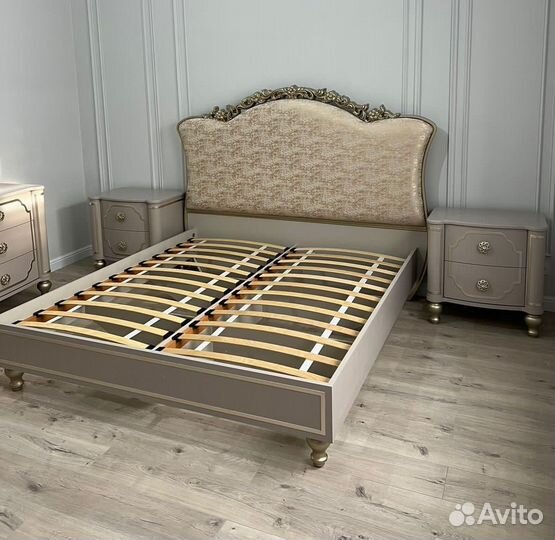 Спальный гарнитур Мария