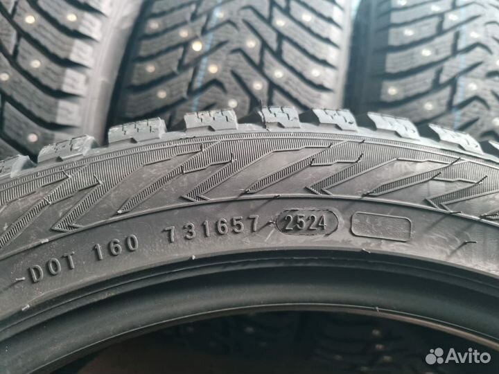 Ikon Tyres Nordman 8 225/45 R18 95T