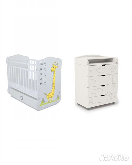 Кроватка для новорожденных и комод