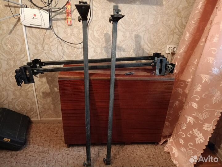 Автомобильный багажник на крышу