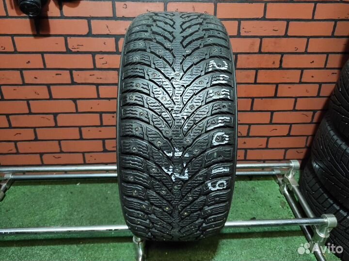 Nokian Tyres Hakkapeliitta 9 245/40 R19 98T