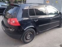 Volkswagen Golf 1.4 MT, 2004, 284 750 км, с пробегом, цена 400 000 руб.