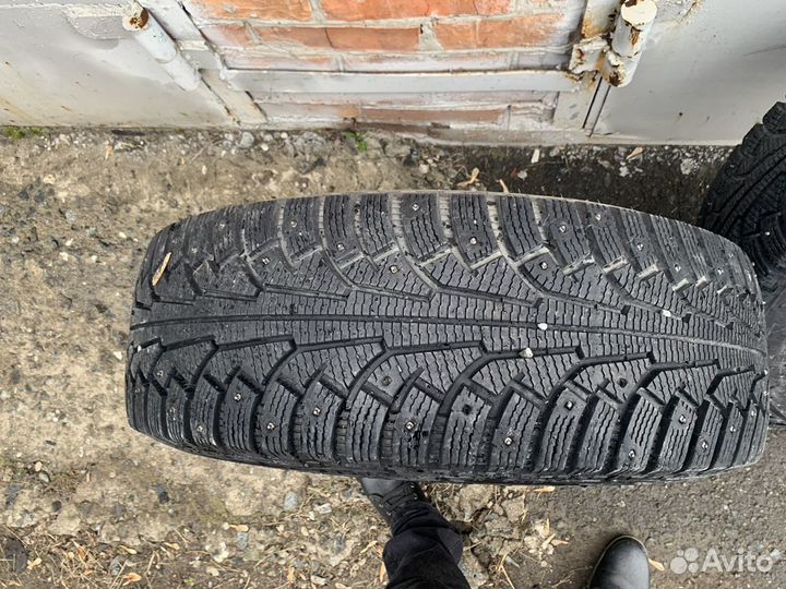 Nokian Tyres Hakkapeliitta 5 245/70 R17