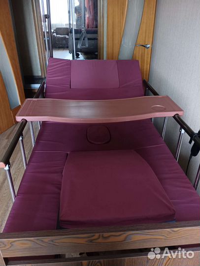 Медицинская кровать с электроприводом