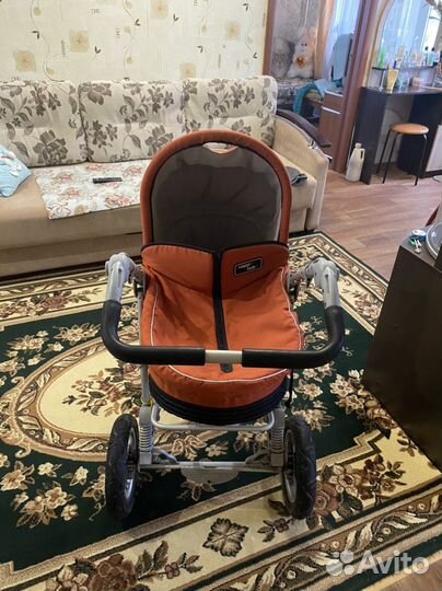 Прогулочная коляска б/у + коврик в подарок